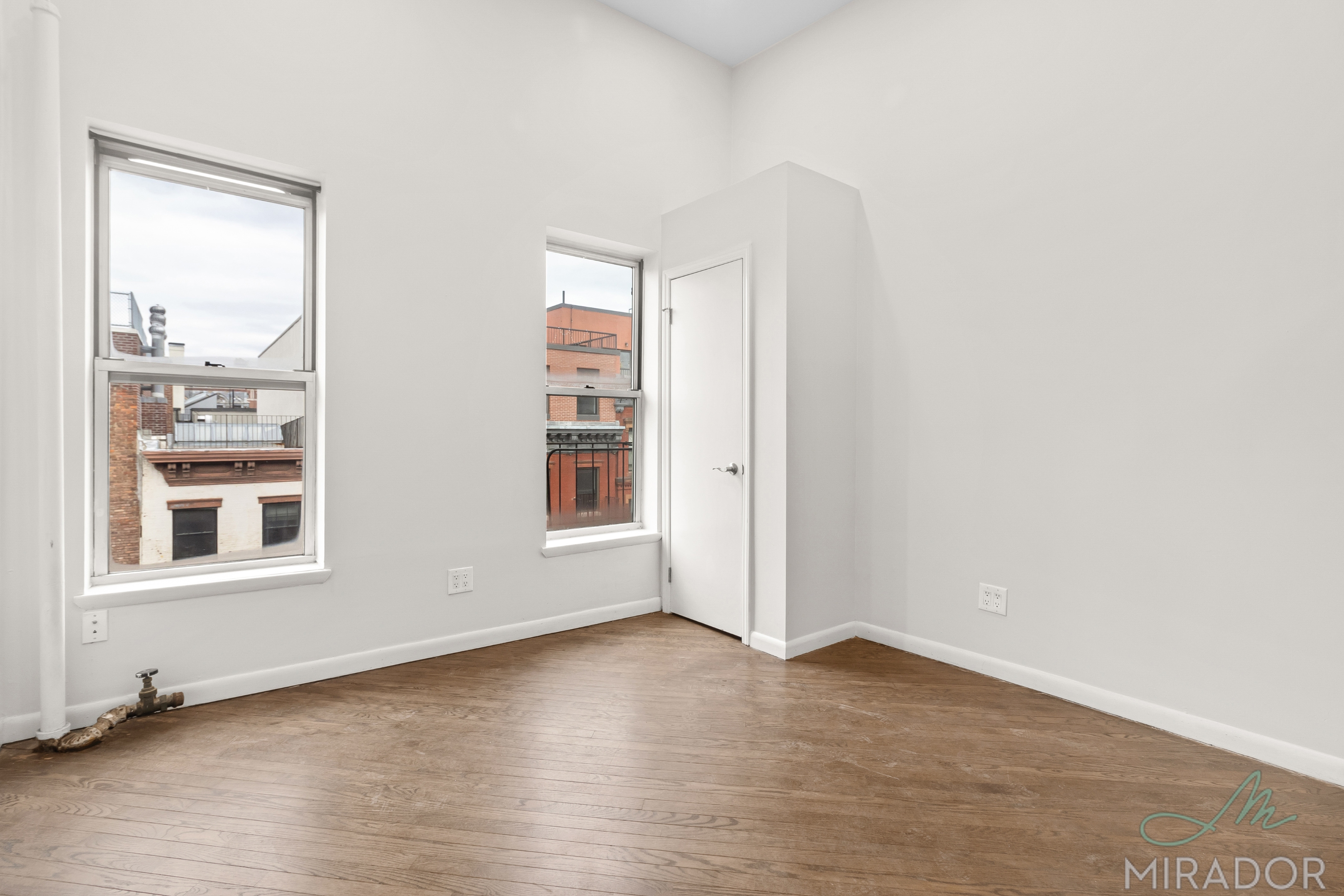 332 E 9th Street 19