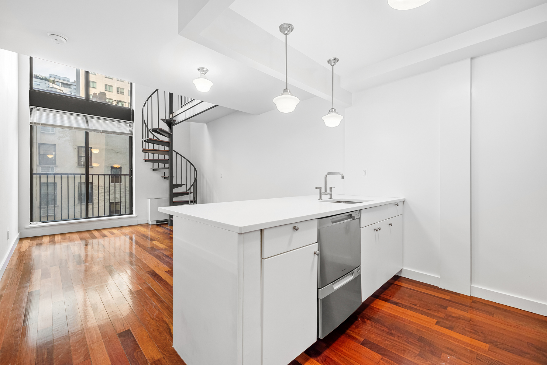 153 E 32nd Street 3C