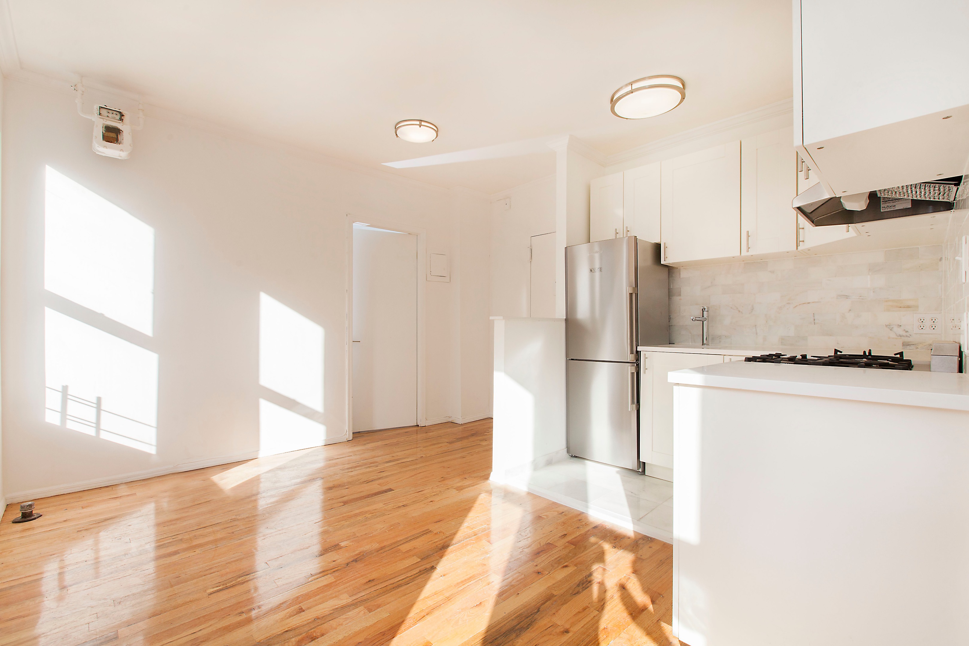 115 Ave D 7