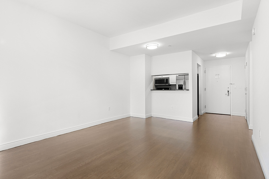 60 W 23rd Street 817