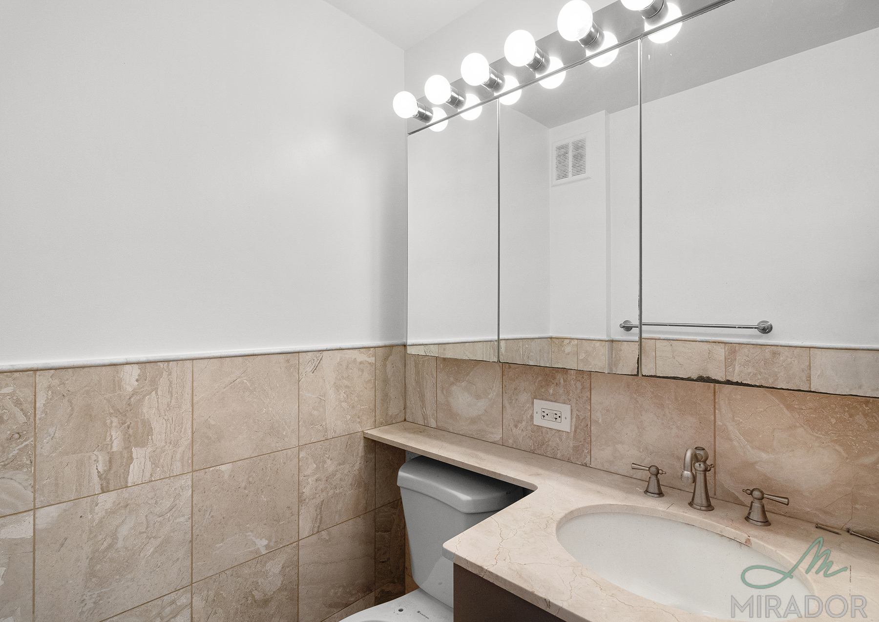 330 E 39th Street 4C