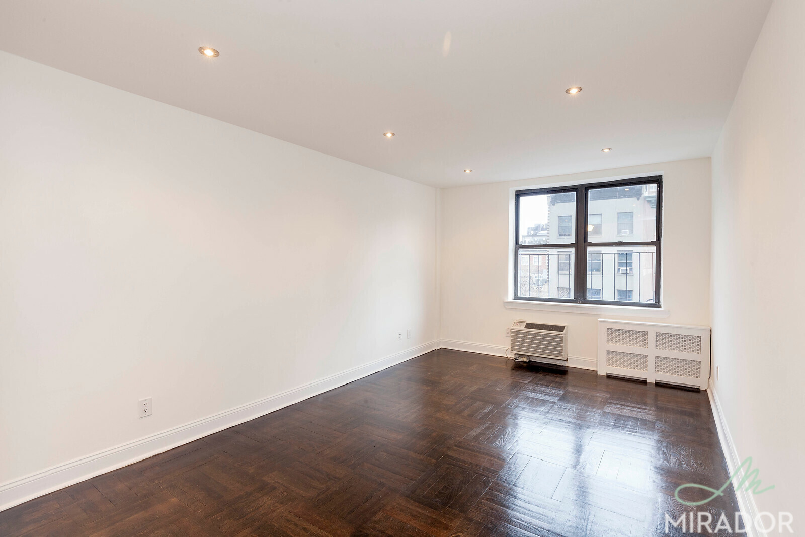 255 W 14th Street 4B