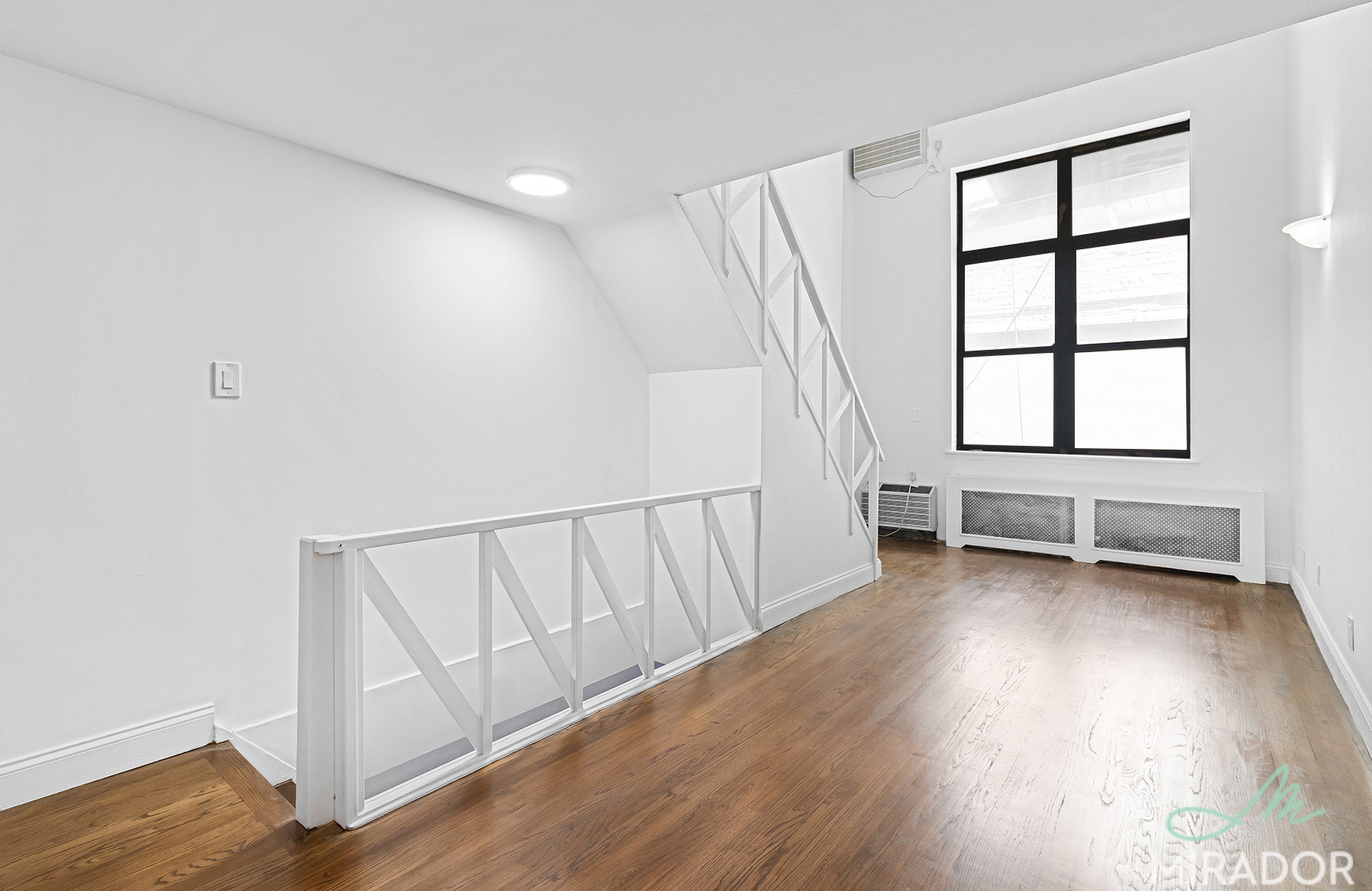 43 W 16th Street LE
