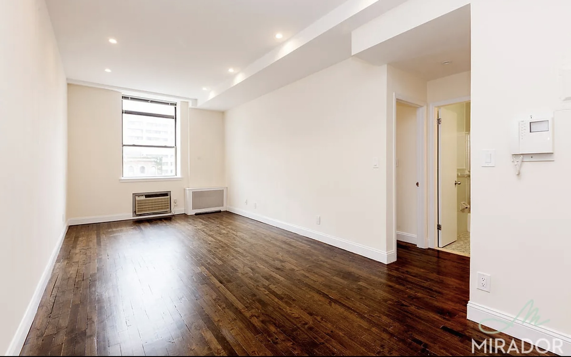 304 E 20th Street 2D