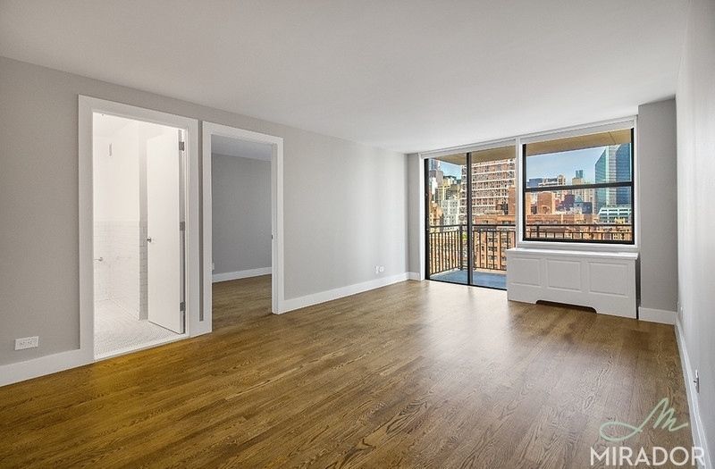 330 E 39th Street 25L