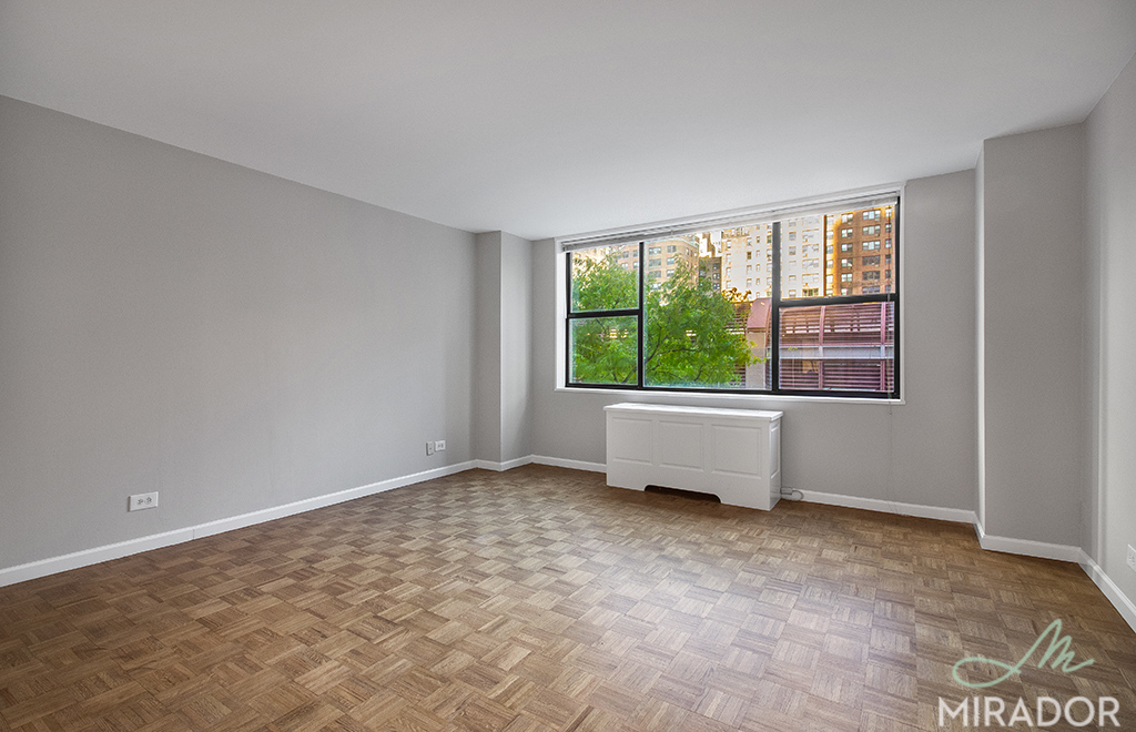 330 E 39th Street 4E