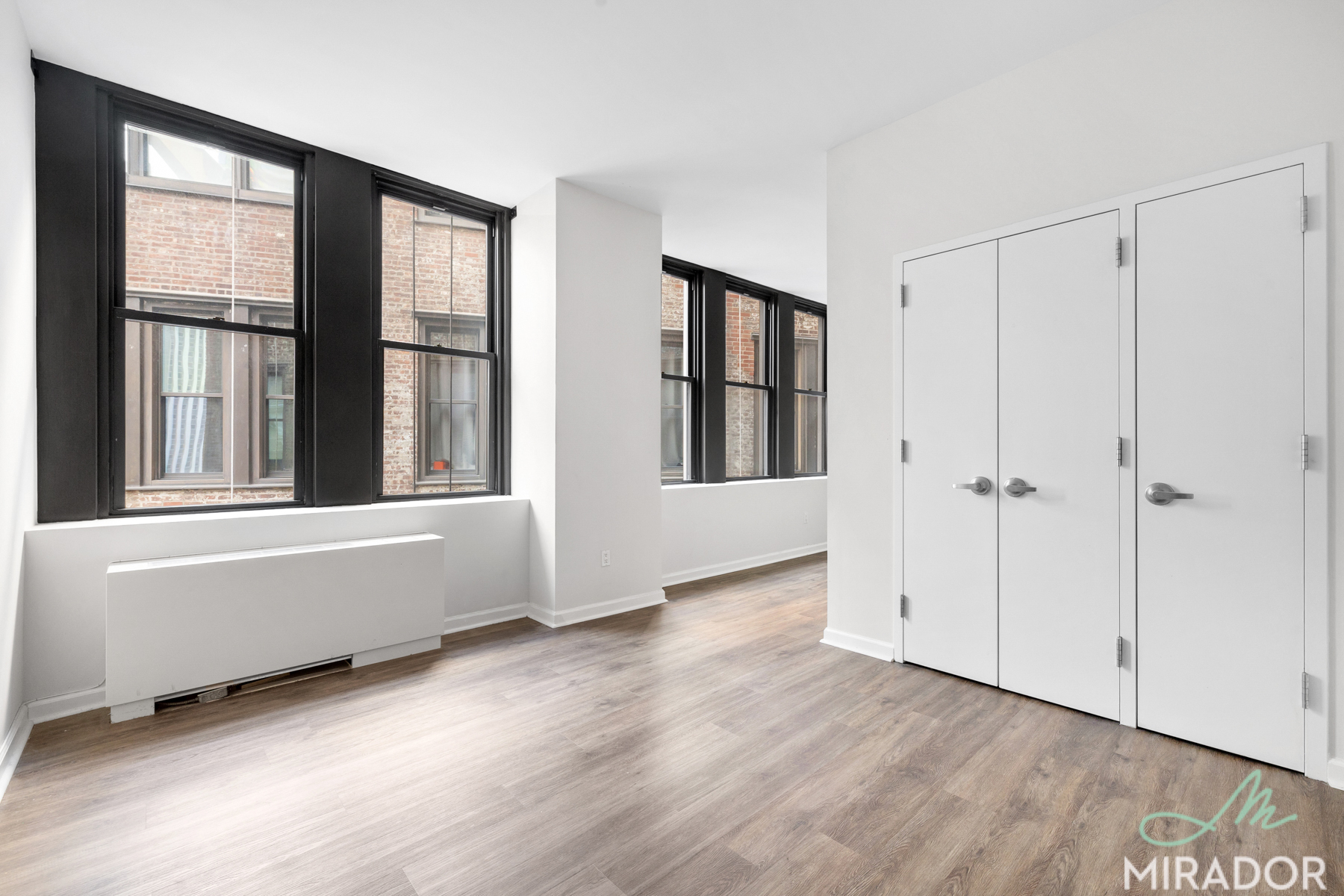 15 Park Row 25C