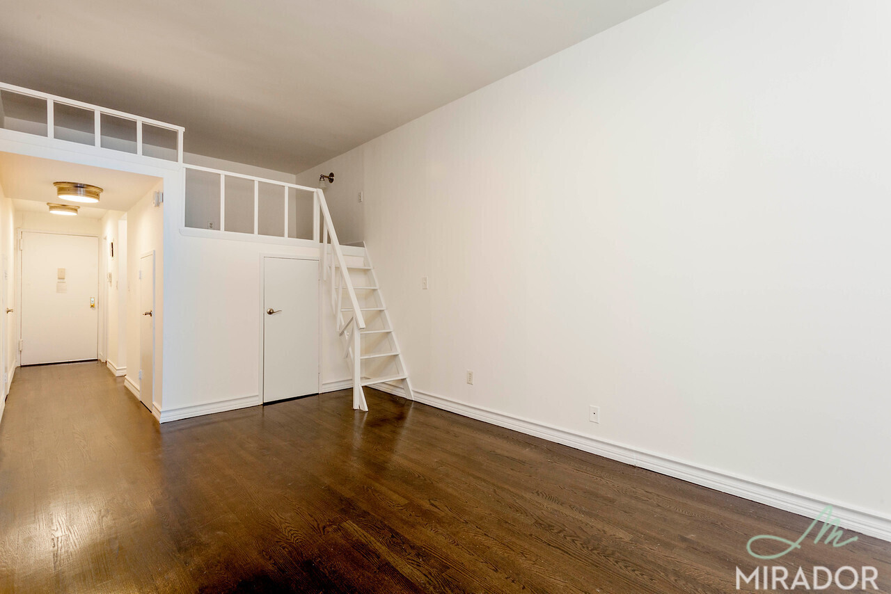 65 4th Avenue 2D