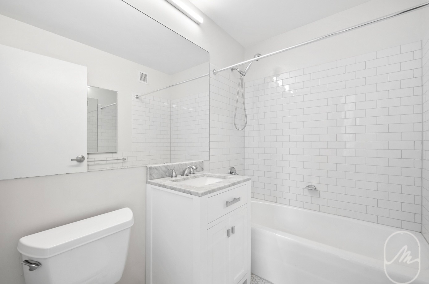 15 Park Row 14E