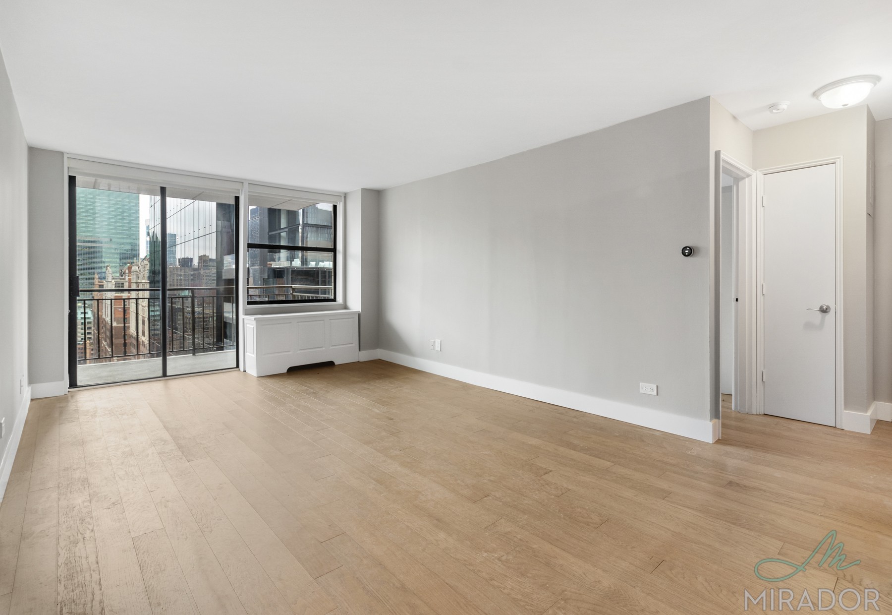 330 E 39th Street 35L