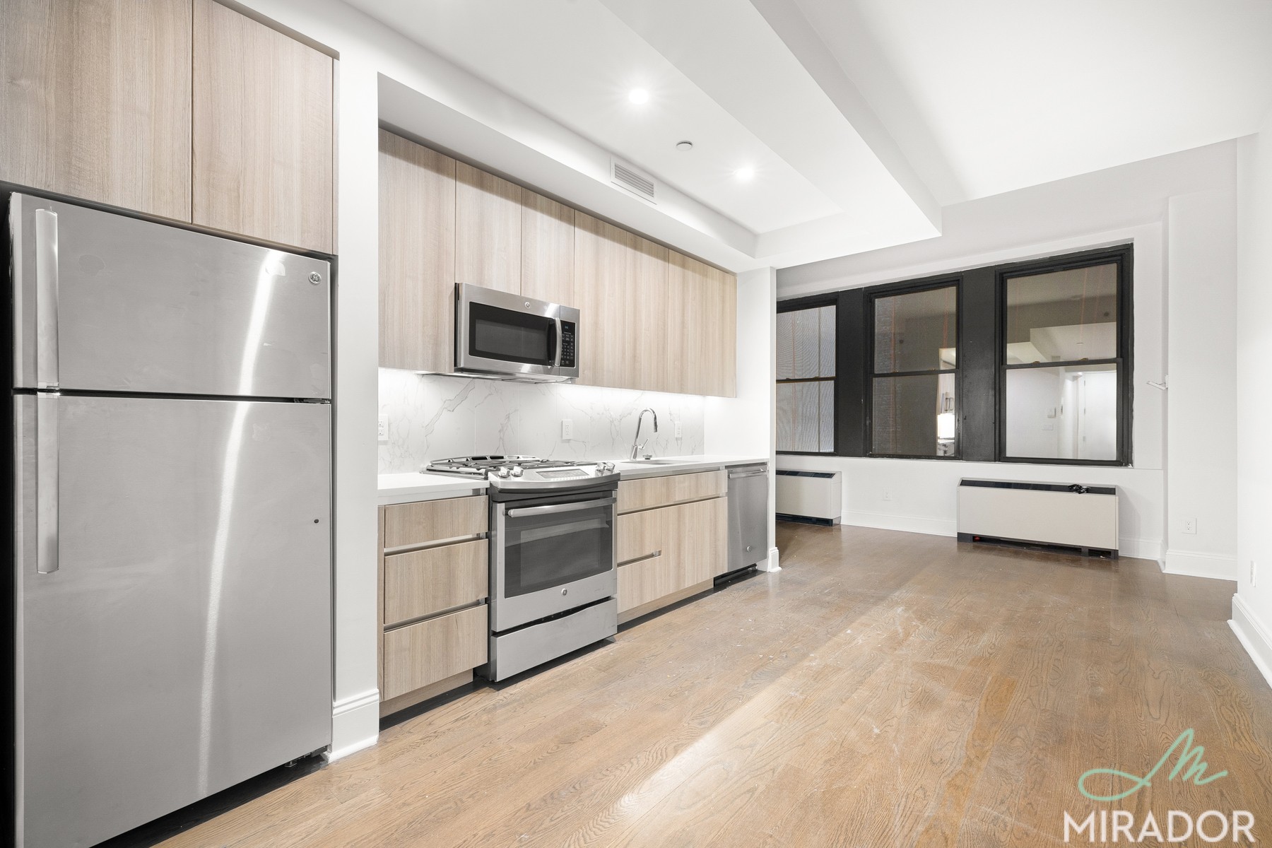 15 Park Row 7F2