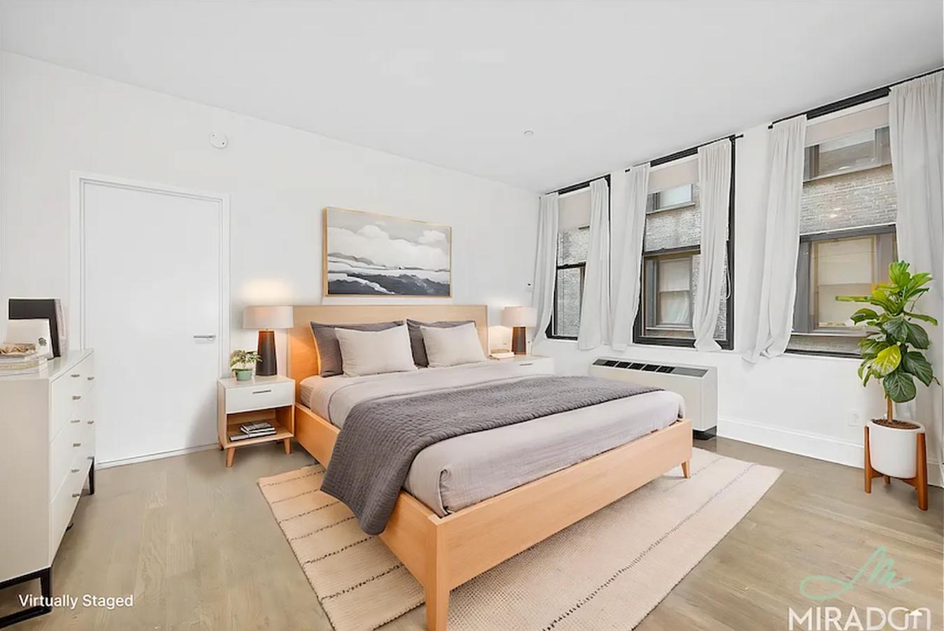 15 Park Row 26G