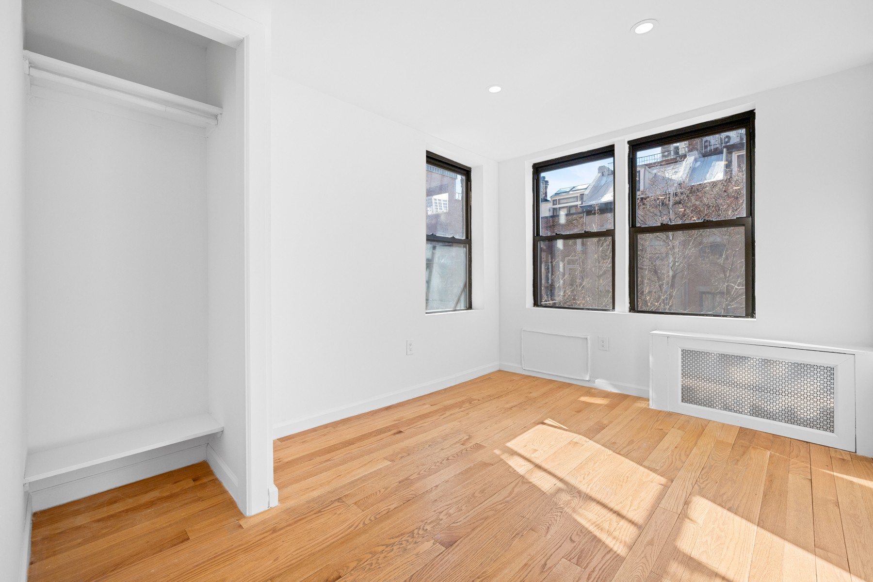 416 W 23rd Street 5b