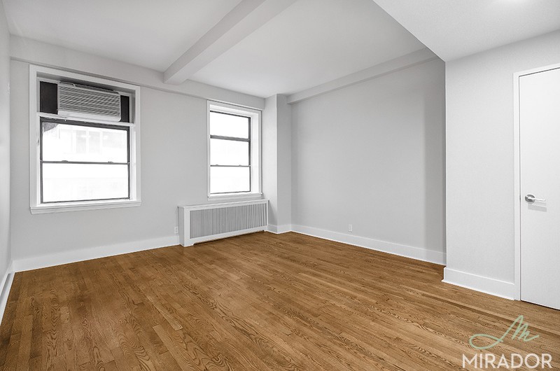 132 E 45th Street 12h