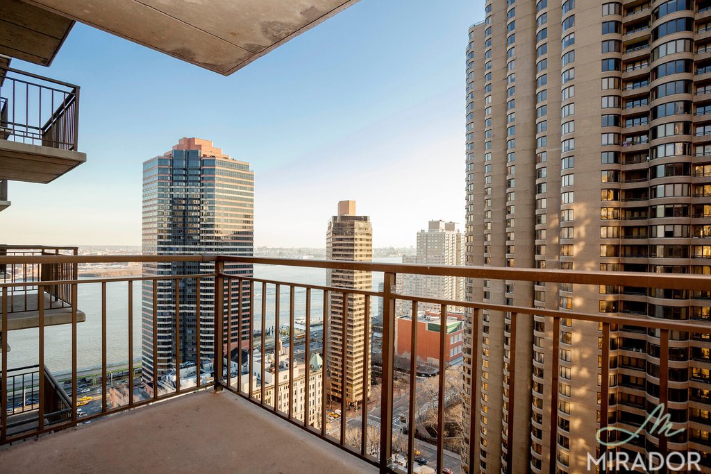 330 E 39th Street 30B