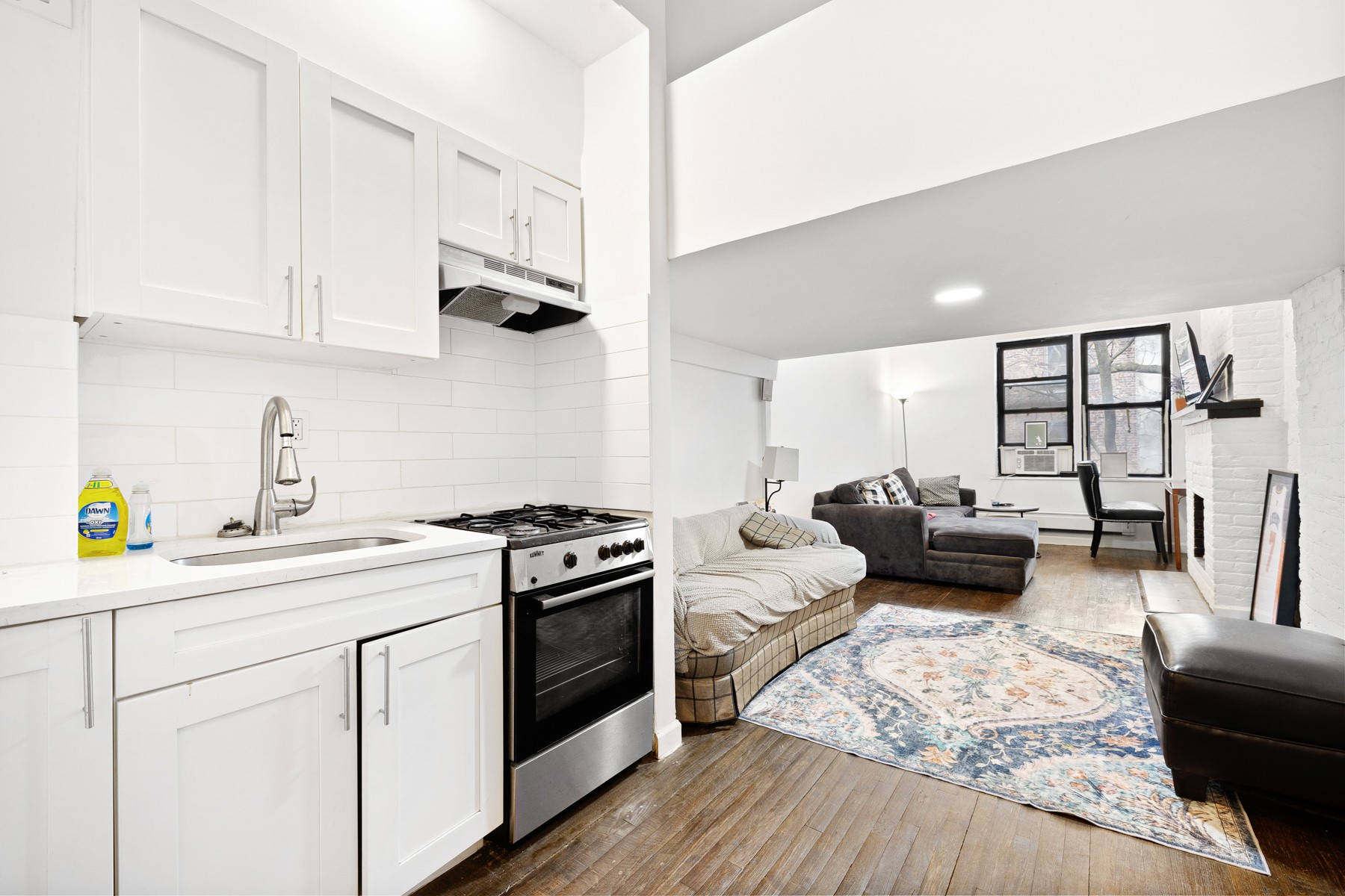 307 W 29th Street 2c