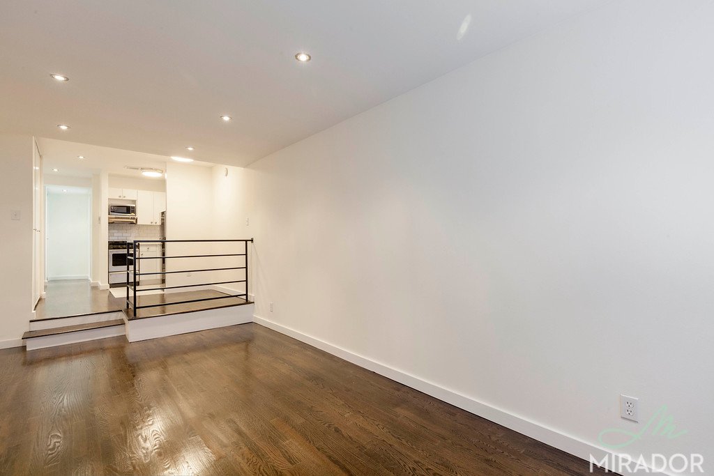 27 W 16th Street 2A