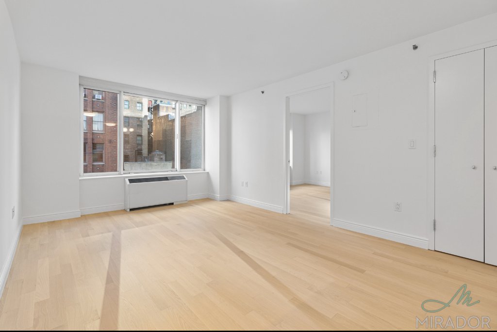 60 W 23rd Street 914