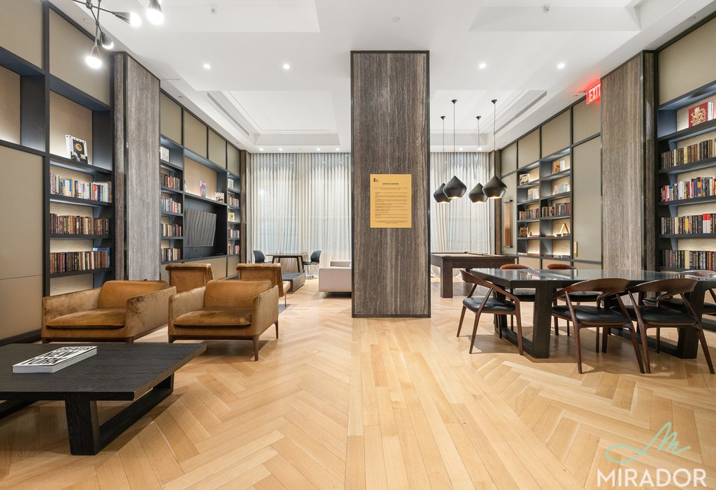 15 Park Row 16J