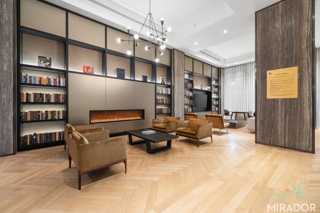 15 Park Row 16J