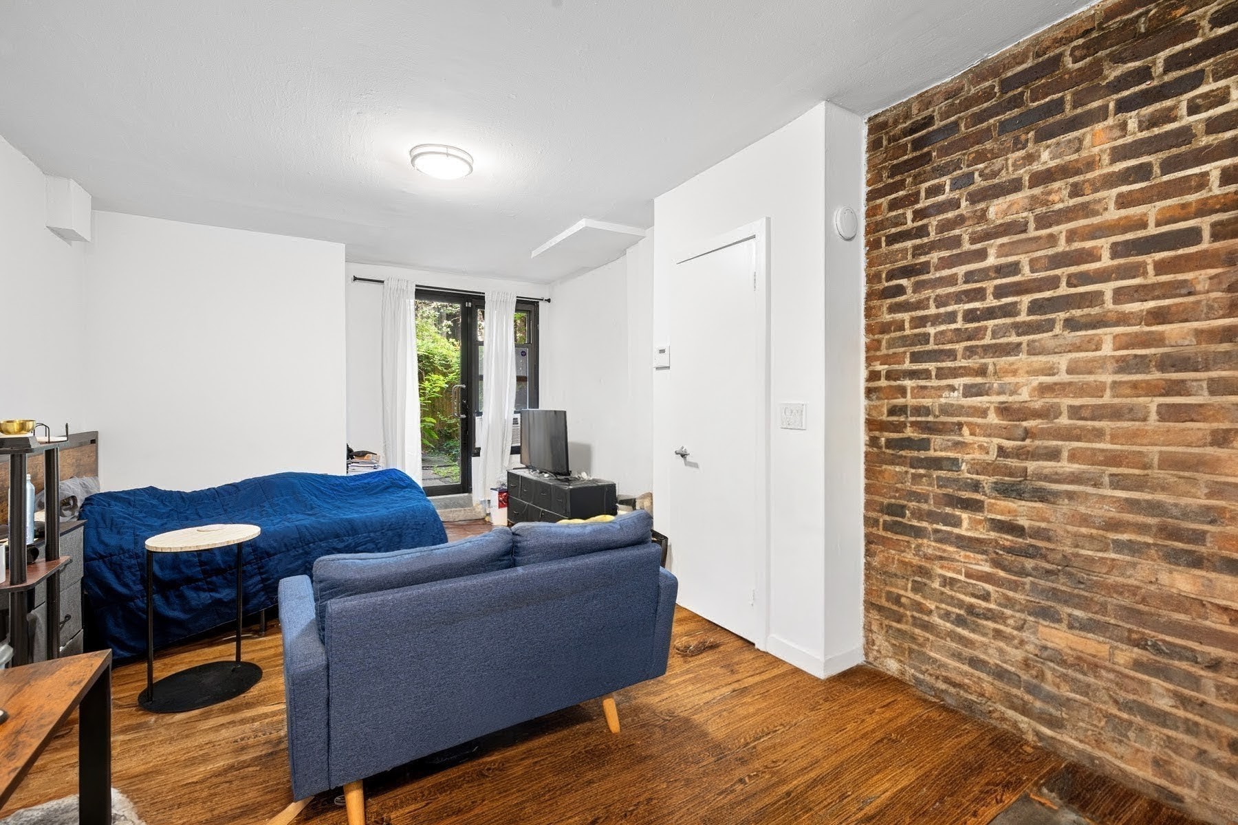 310 W 22nd Street 1B
