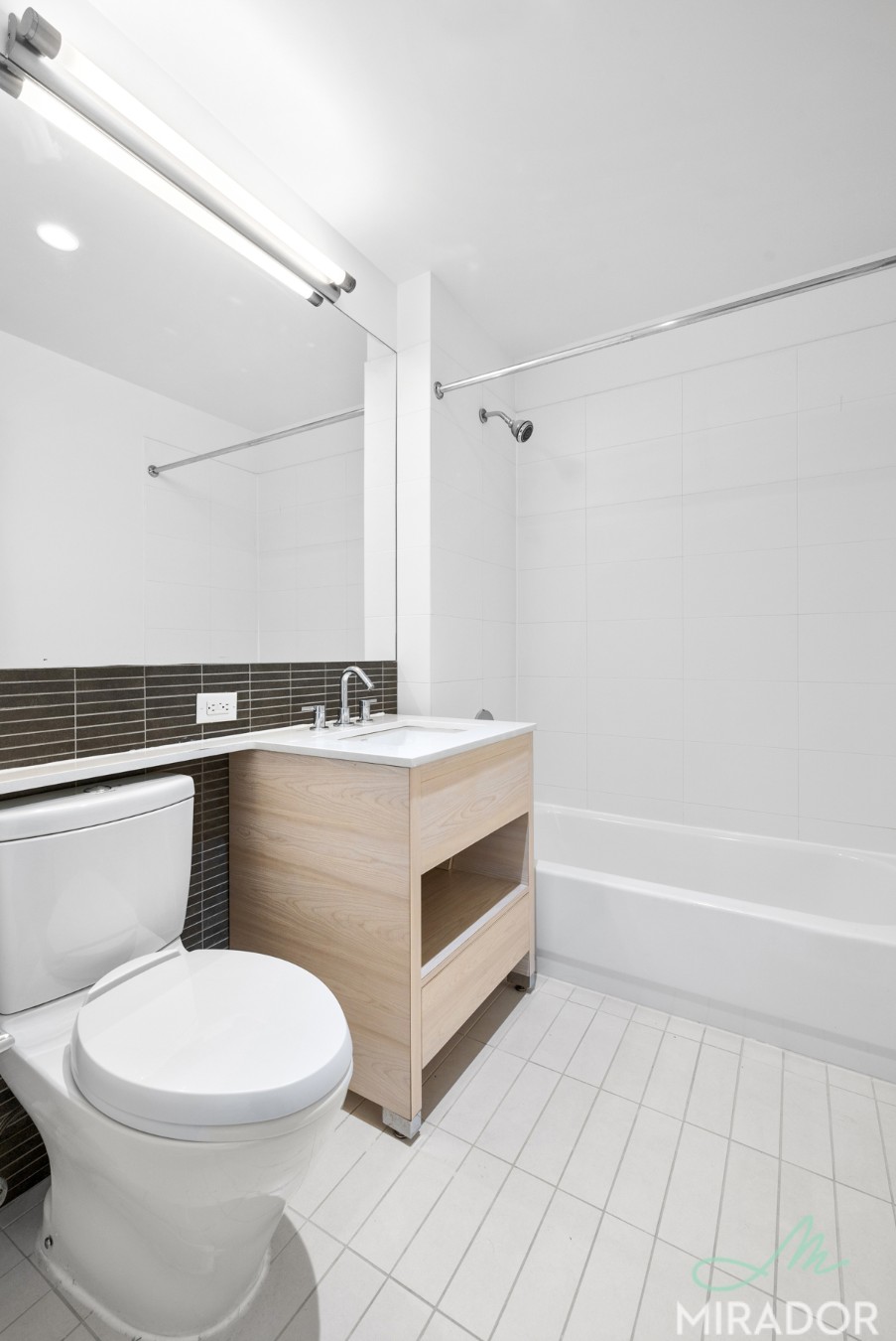 80 Dekalb Avenue 22C