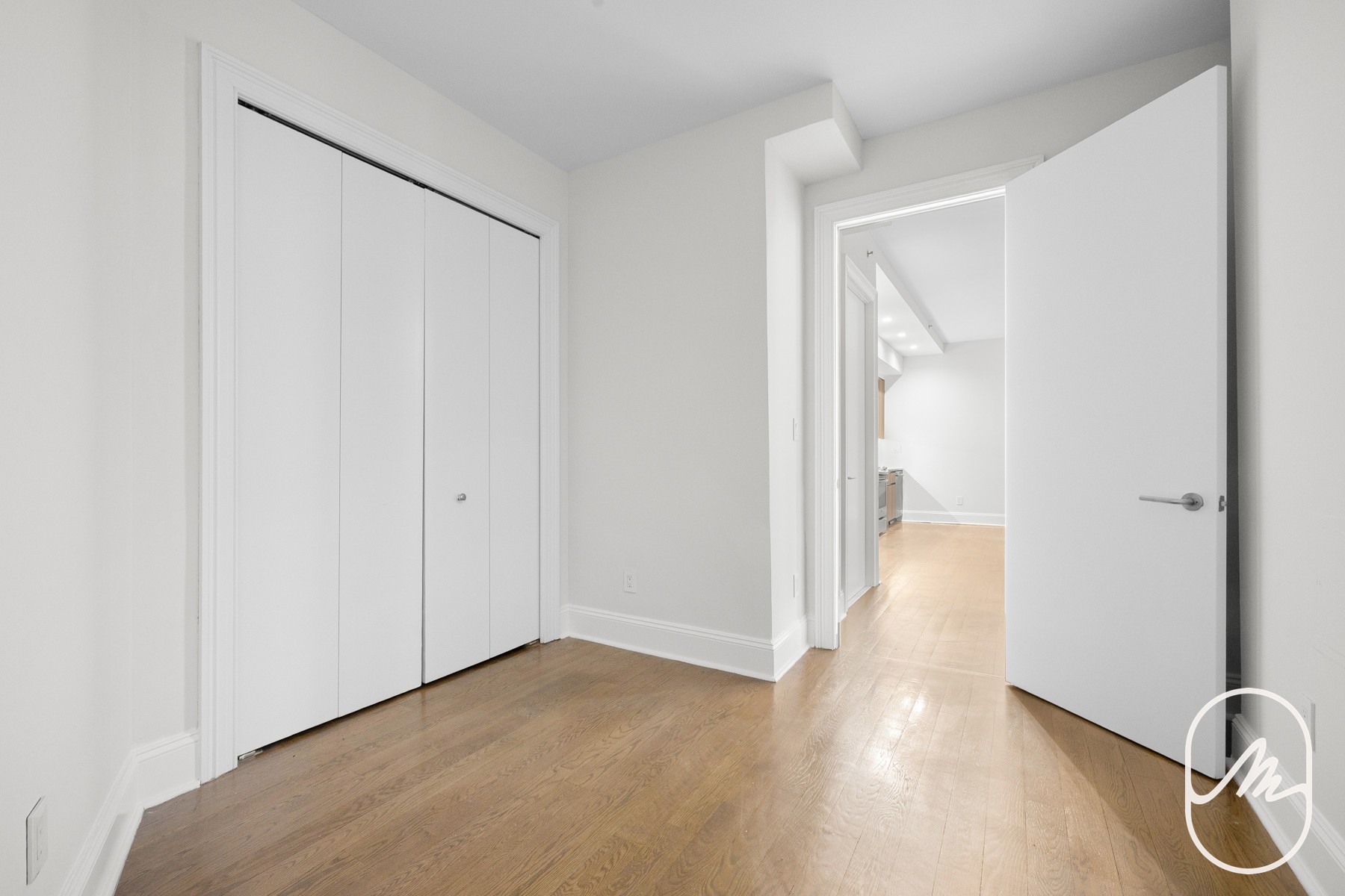 15 Park Row 5C
