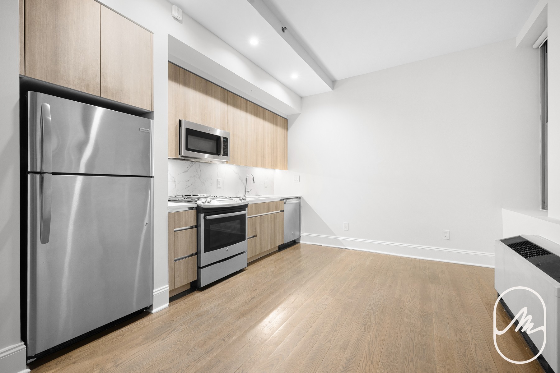 15 Park Row 5C