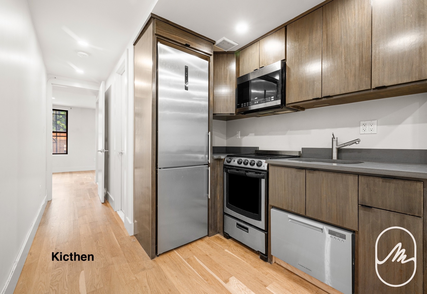 738 E 6th Street 2b