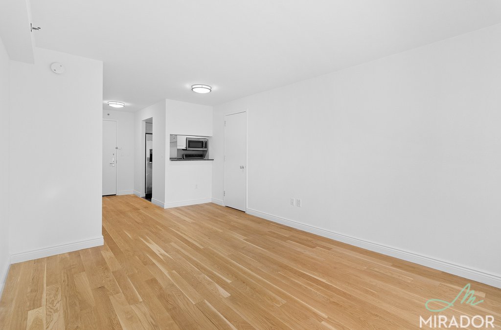 60 W 23rd Street 744