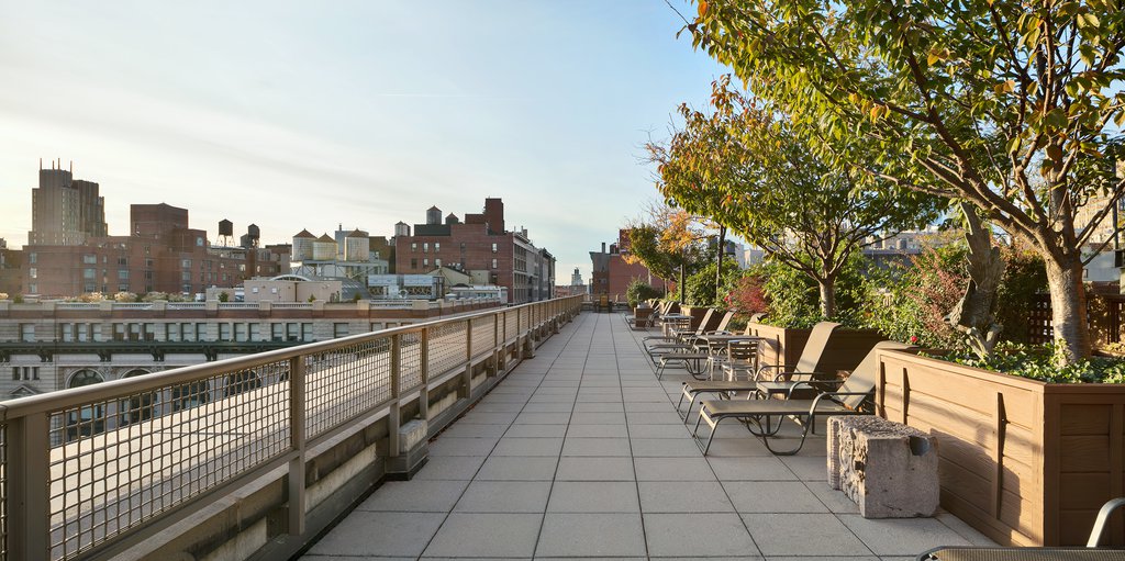 60 W 23rd Street 744