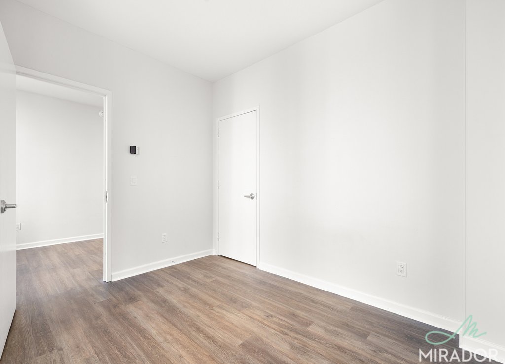 15 Park Row 19N