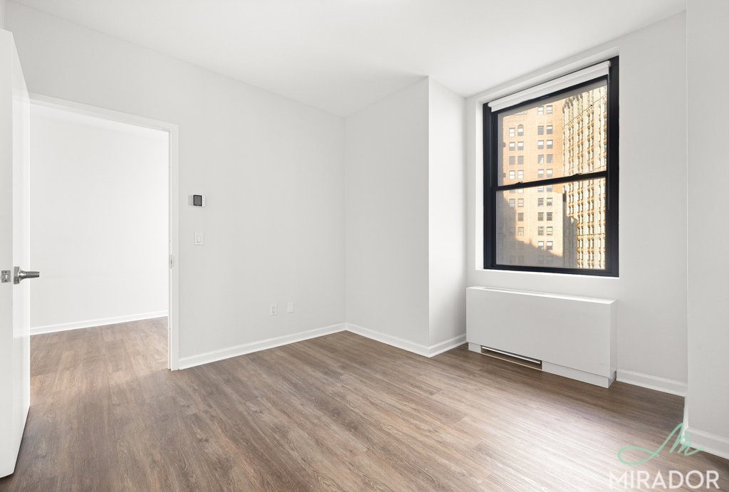 15 Park Row 19N