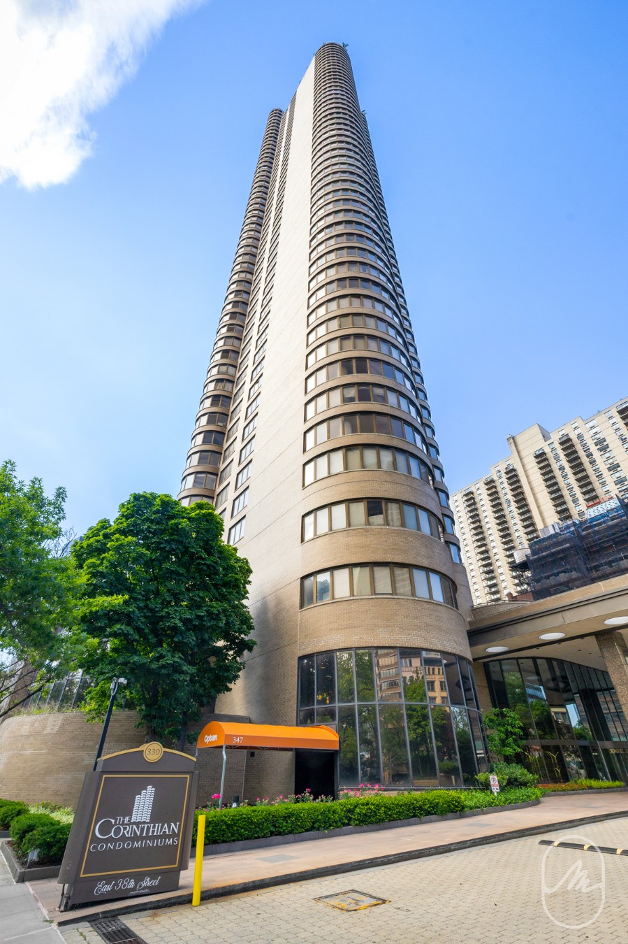 330 E 38th Street 23Q