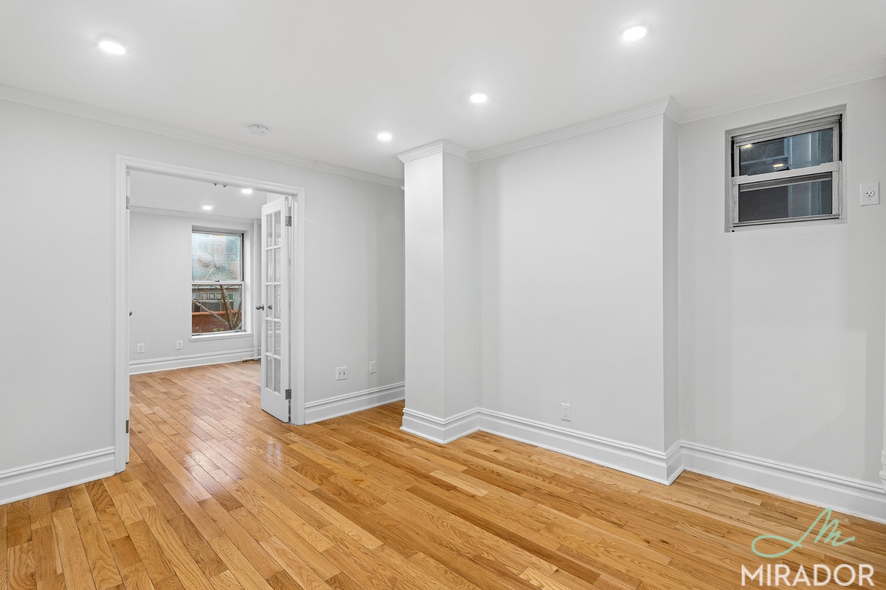 332 E 9th Street 14