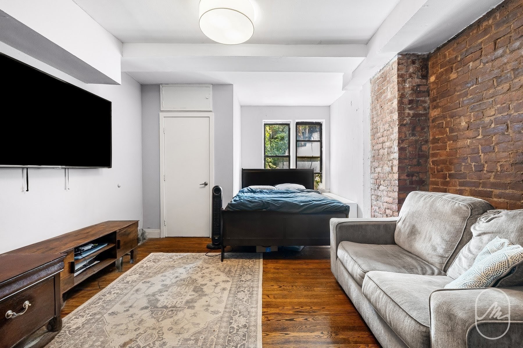 310 W 22nd Street 2b