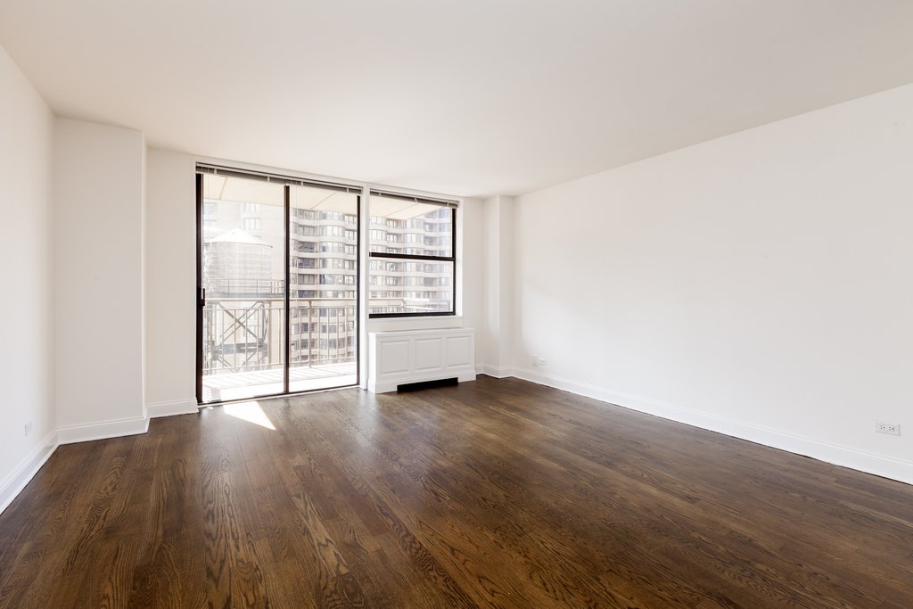 330 E 39th Street 17R