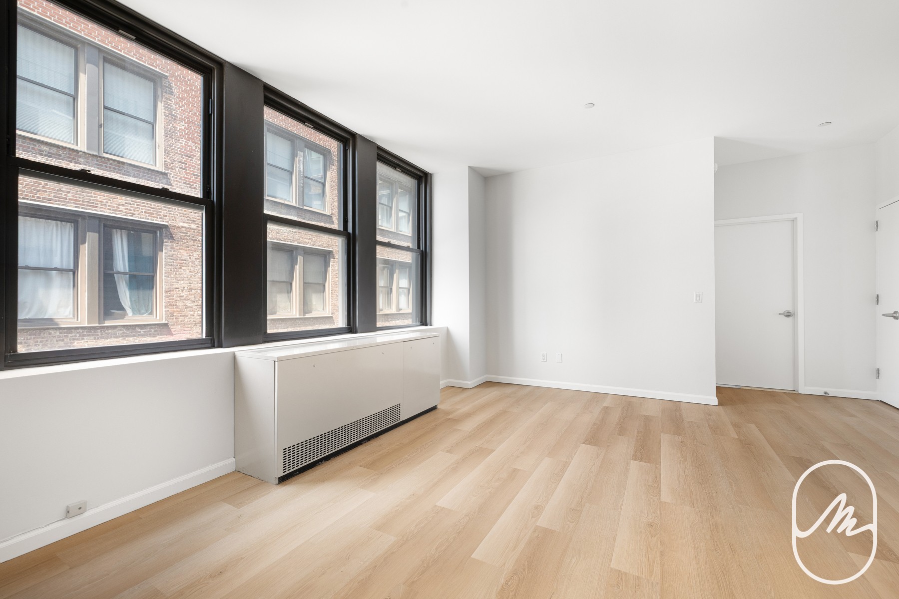 15 Park Row 24F