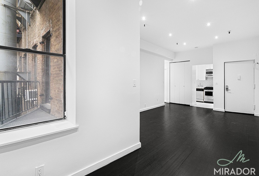 127 4th Avenue 3A