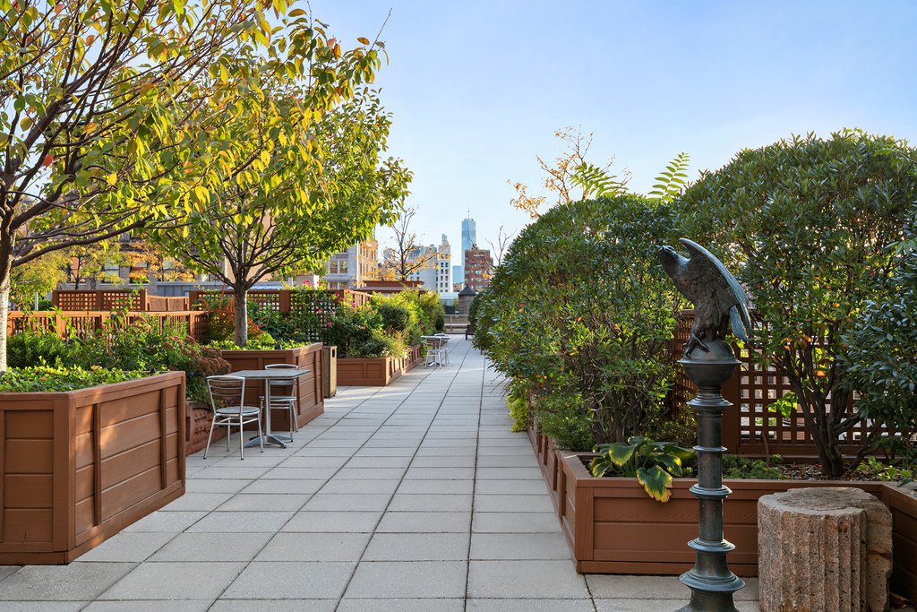 60 W 23rd Street 412