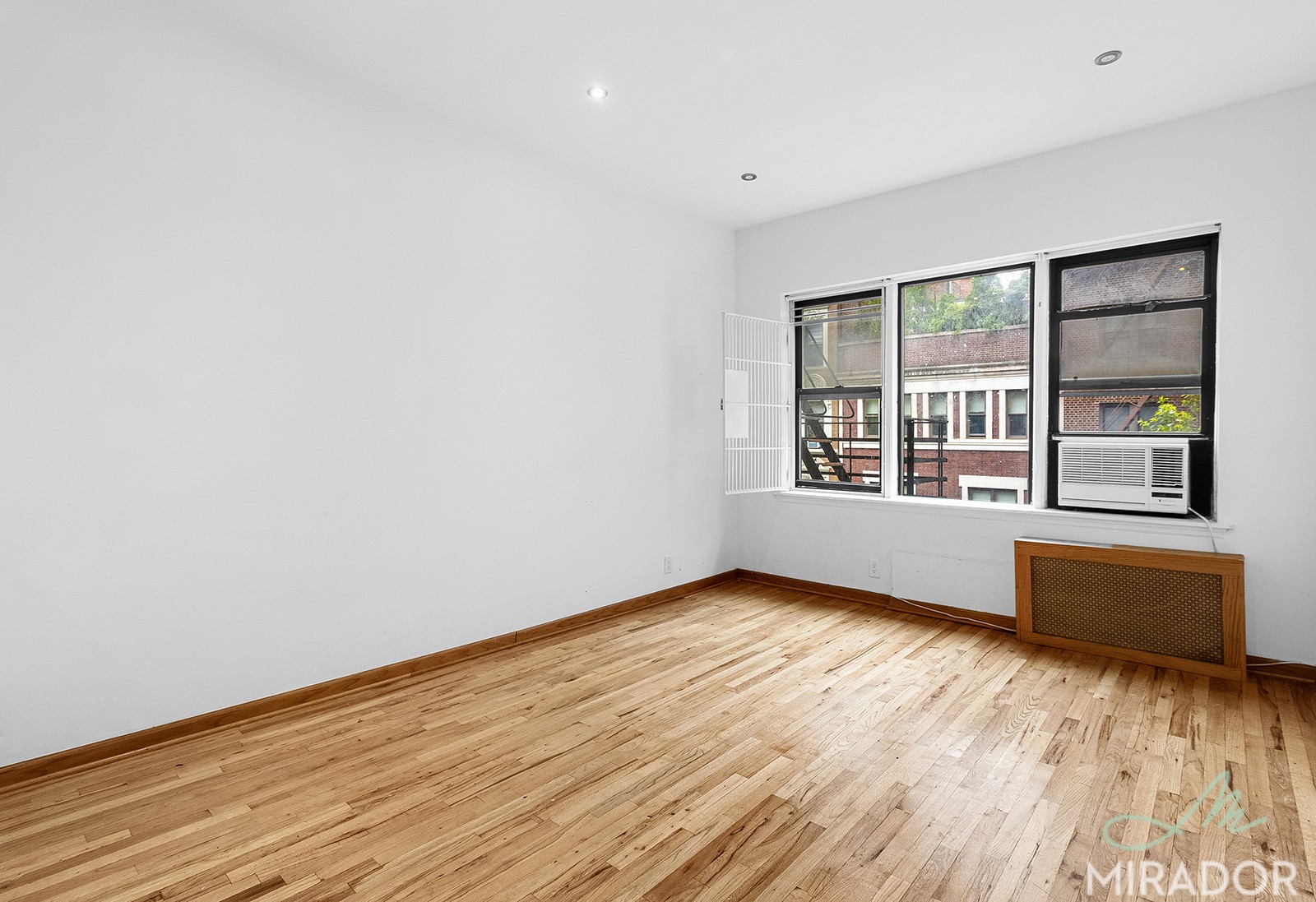 119 E 83rd Street 5B