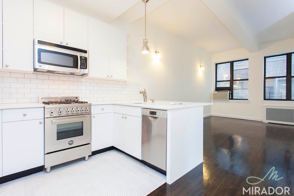 43 W 16th Street 9E