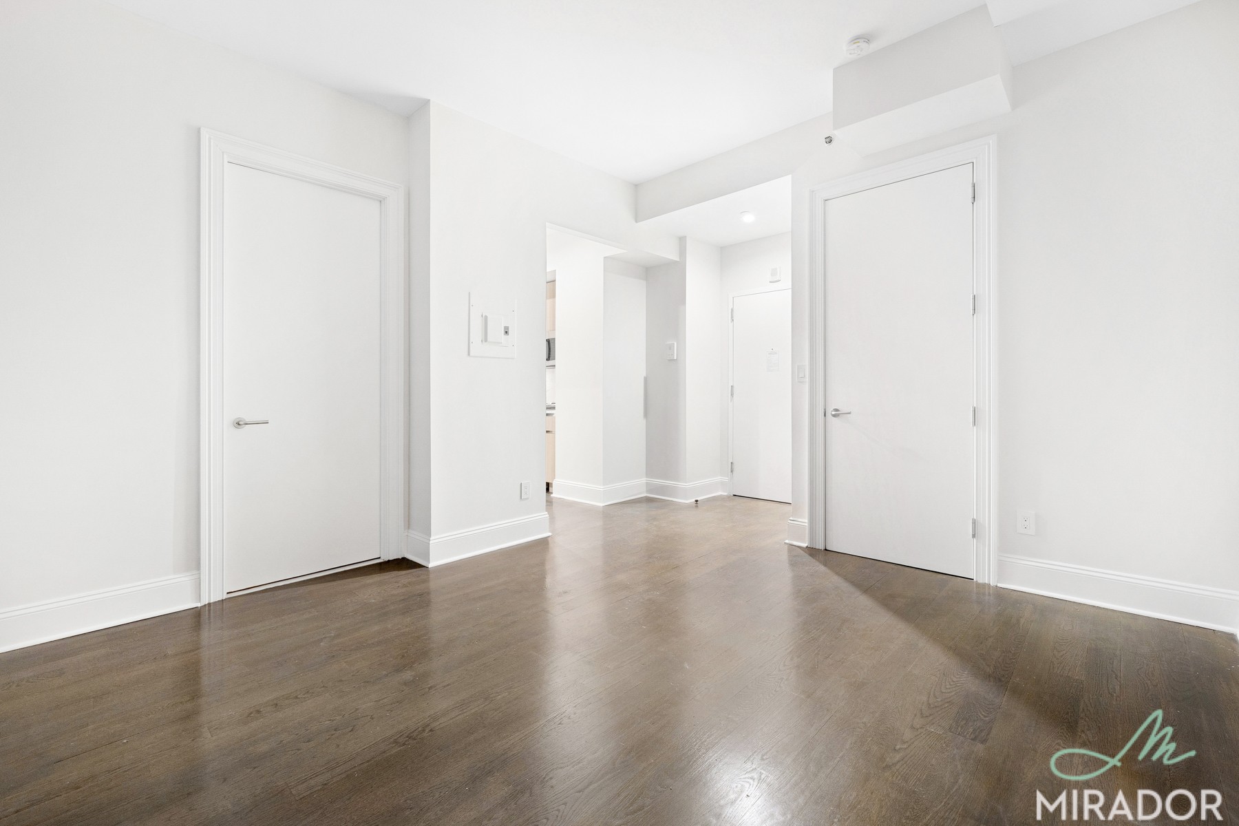 15 Park Row 6J