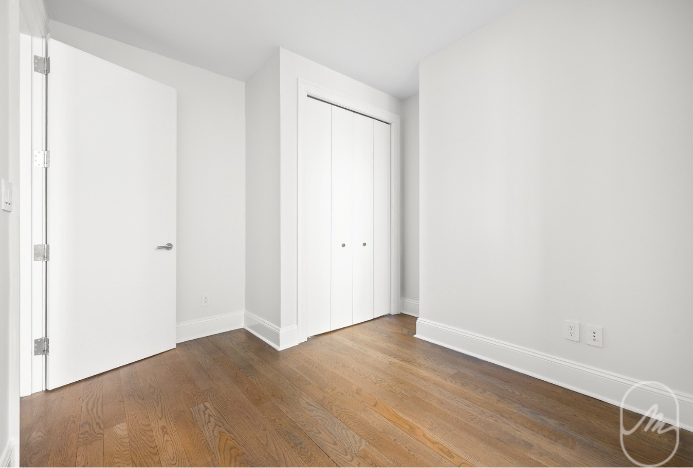15 Park Row 5L-2