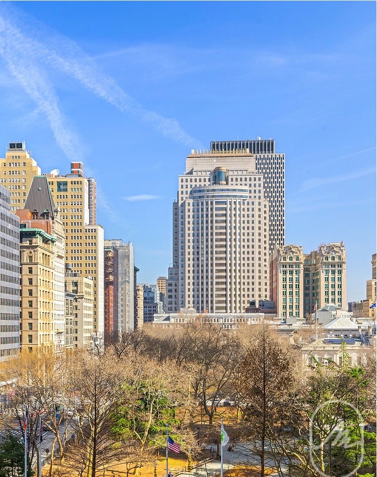 15 Park Row 5L-2