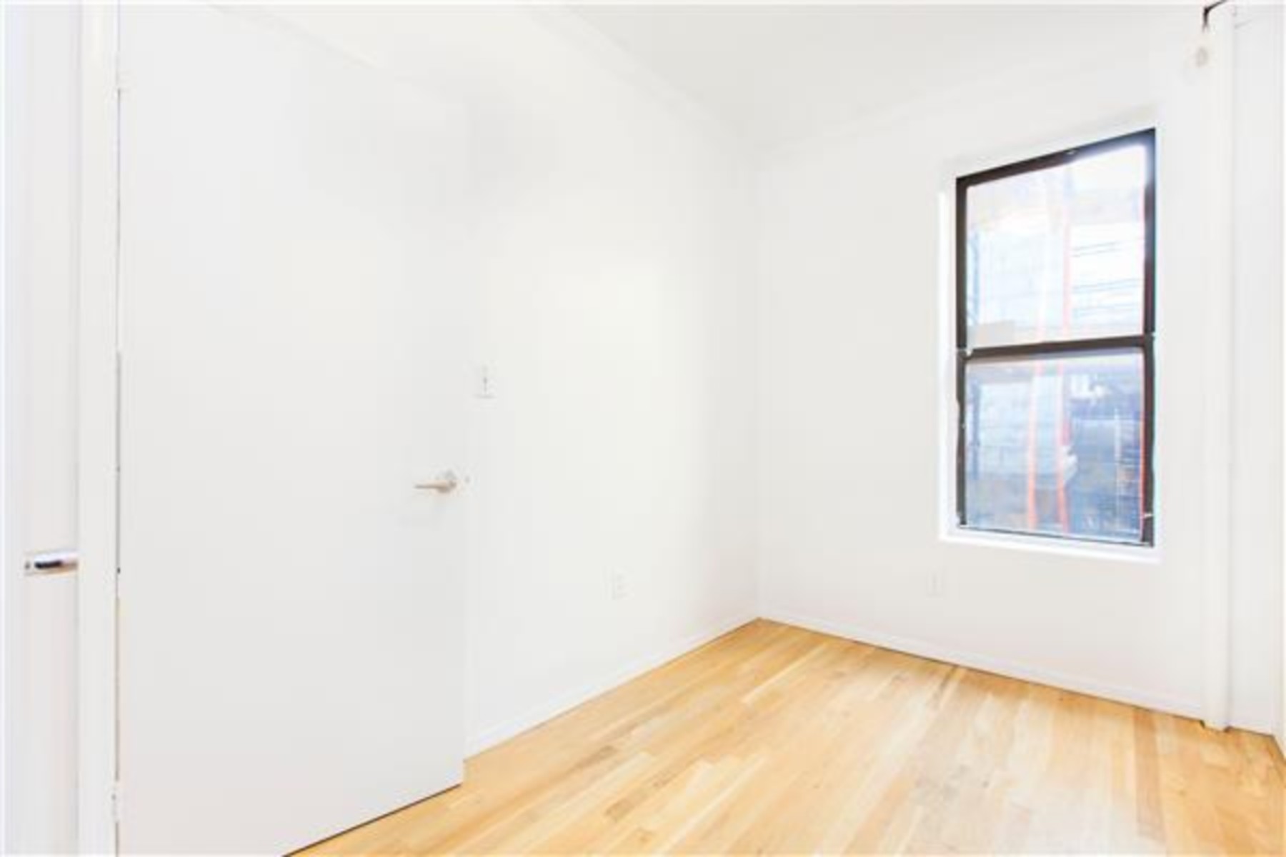 403 E 8th Street 20