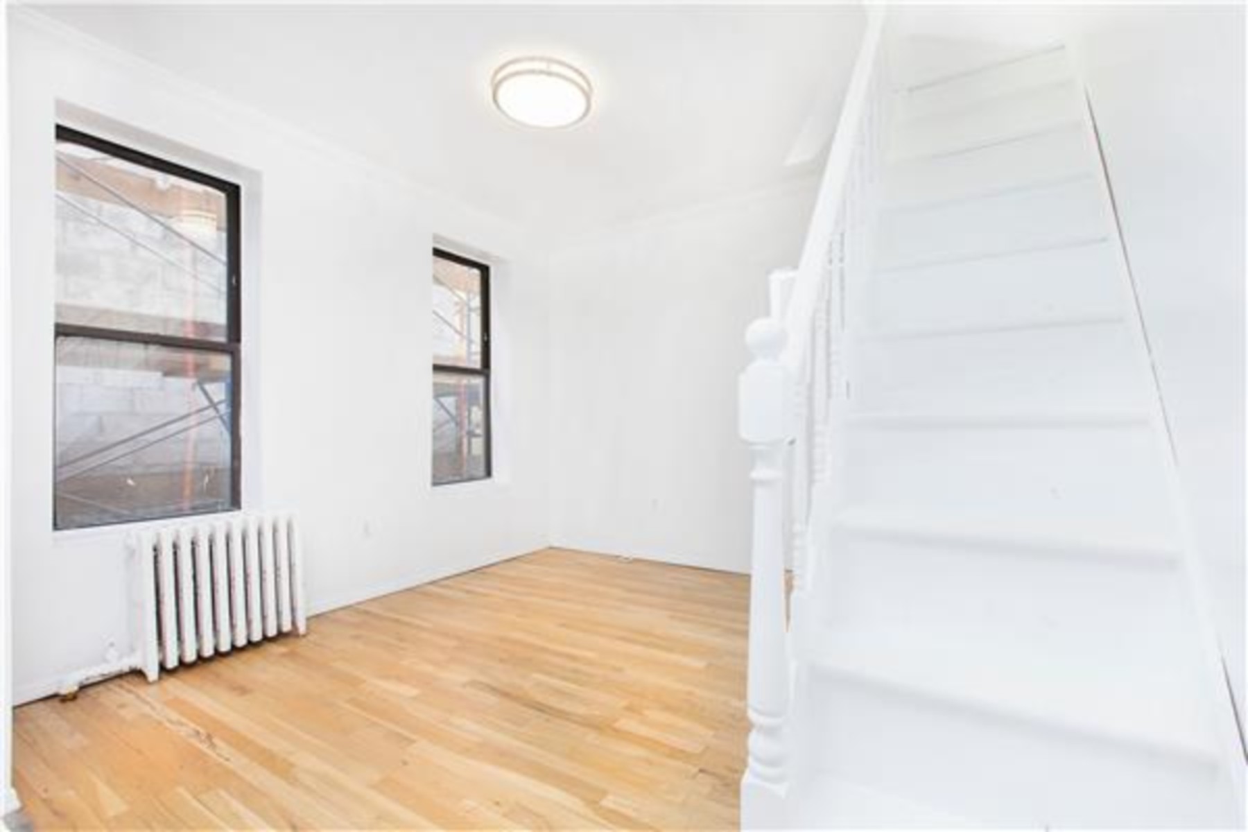403 E 8th Street 20