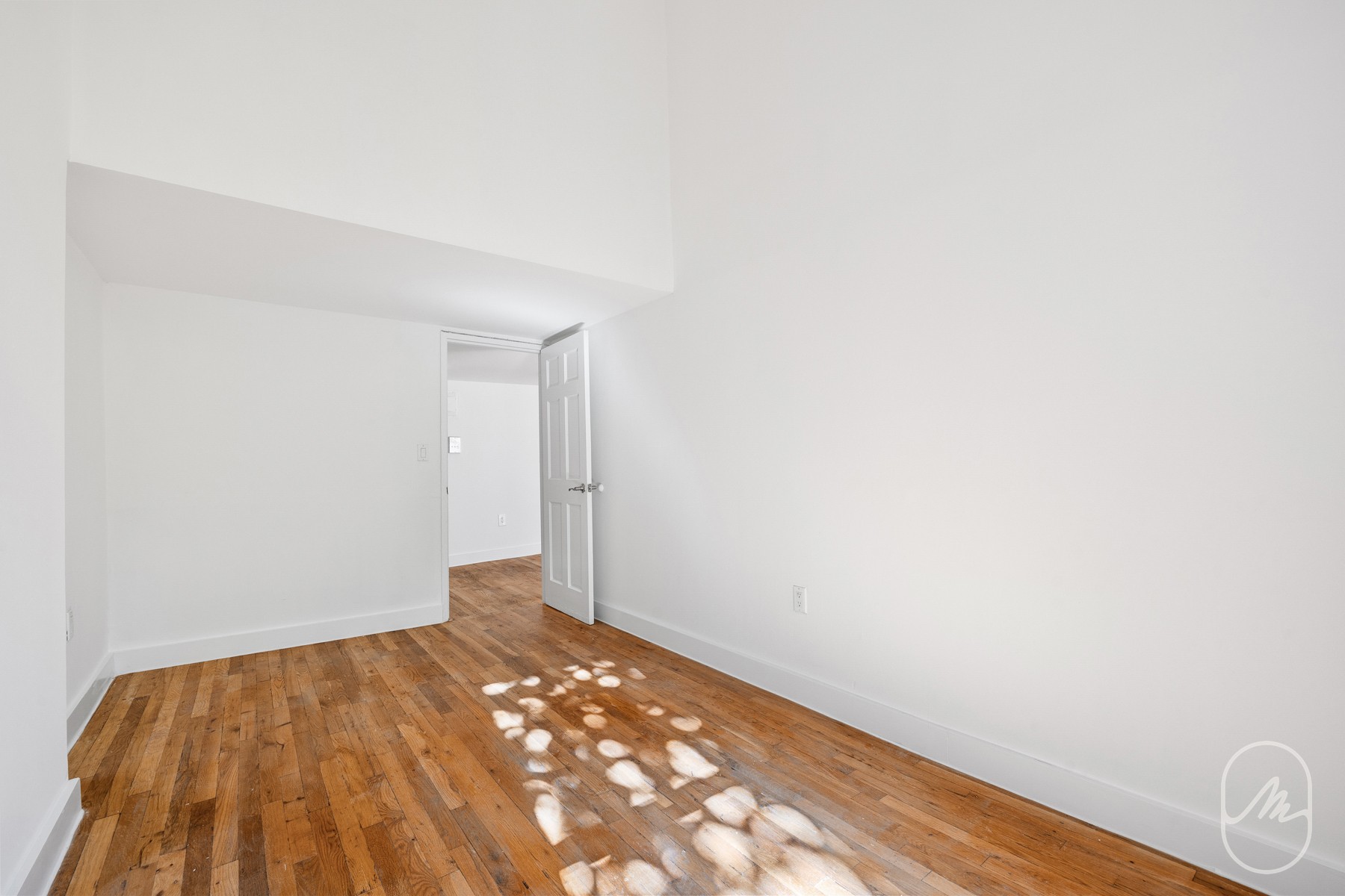 466 W 23rd Street 1R