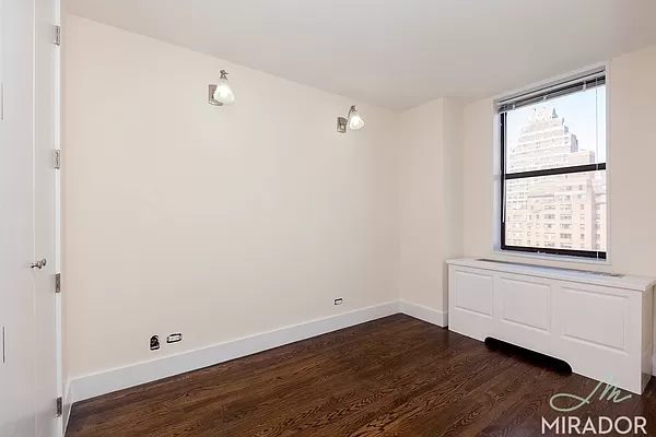 330 E 39th Street 17L