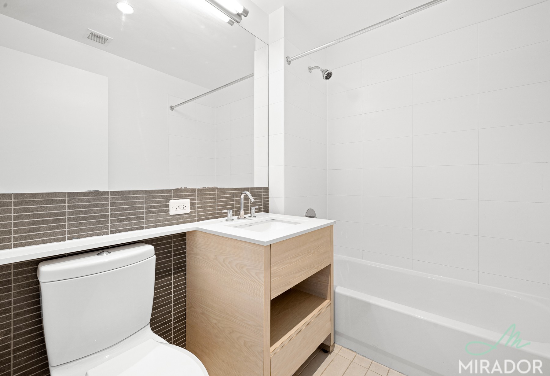 80 Dekalb Avenue 30C